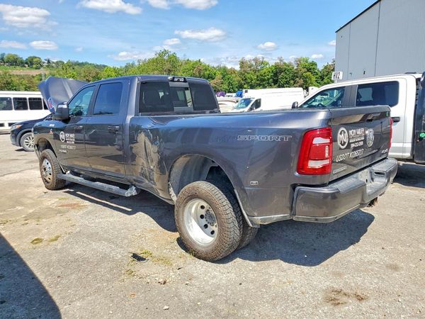 2023 RAM 3500