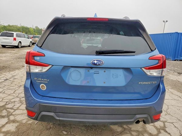 2023 SUBARU FORESTER
