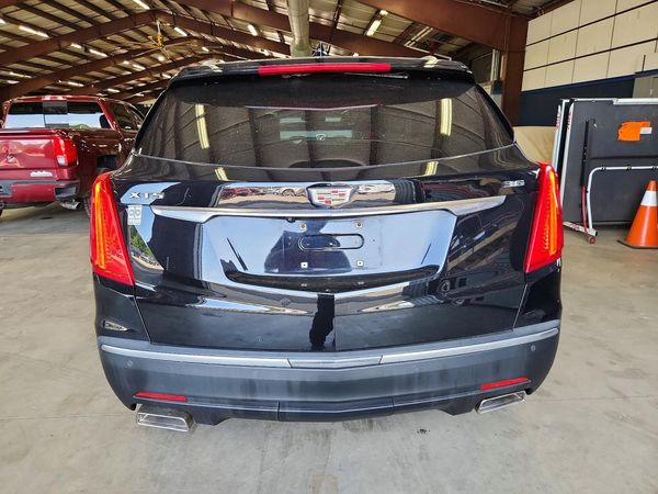 2018 CADILLAC XT5