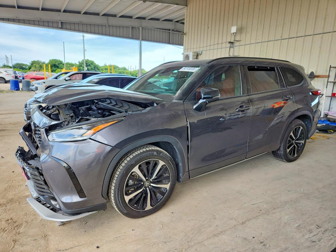 2021 TOYOTA HIGHLANDER XSE Nav & JBL