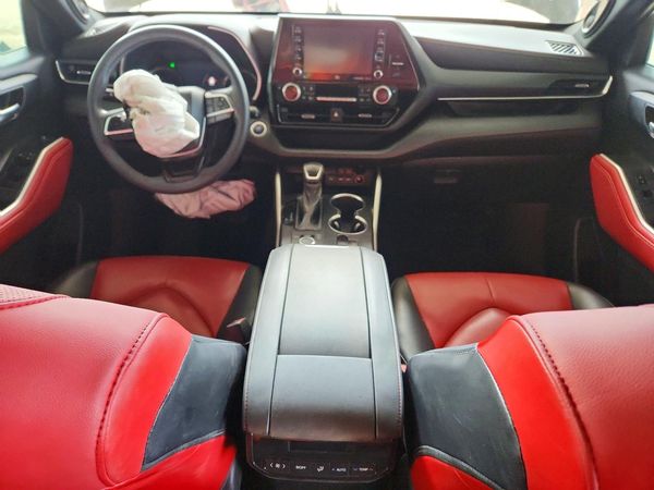 2021 TOYOTA HIGHLANDER XSE Nav & JBL