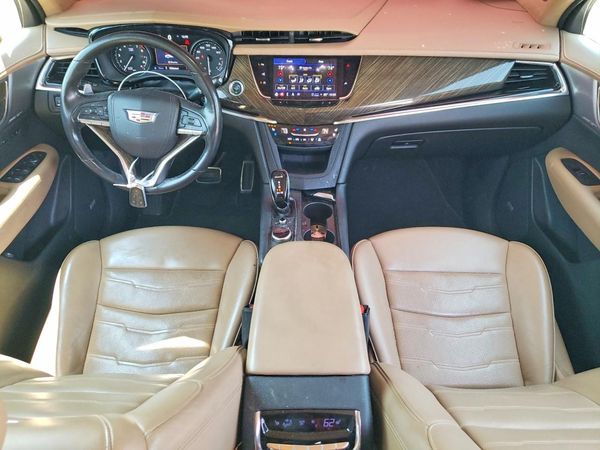 2022 CADILLAC XT6
