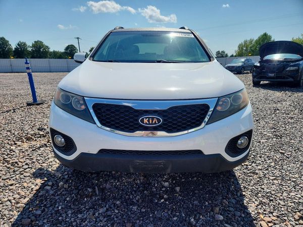 2013 KIA SORENTO EX