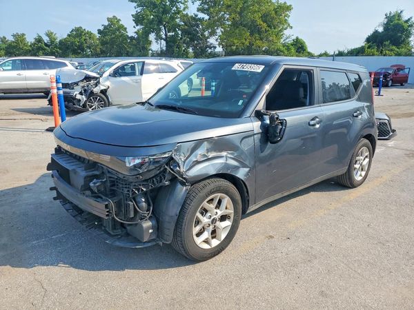 2024 KIA SOUL LX, S