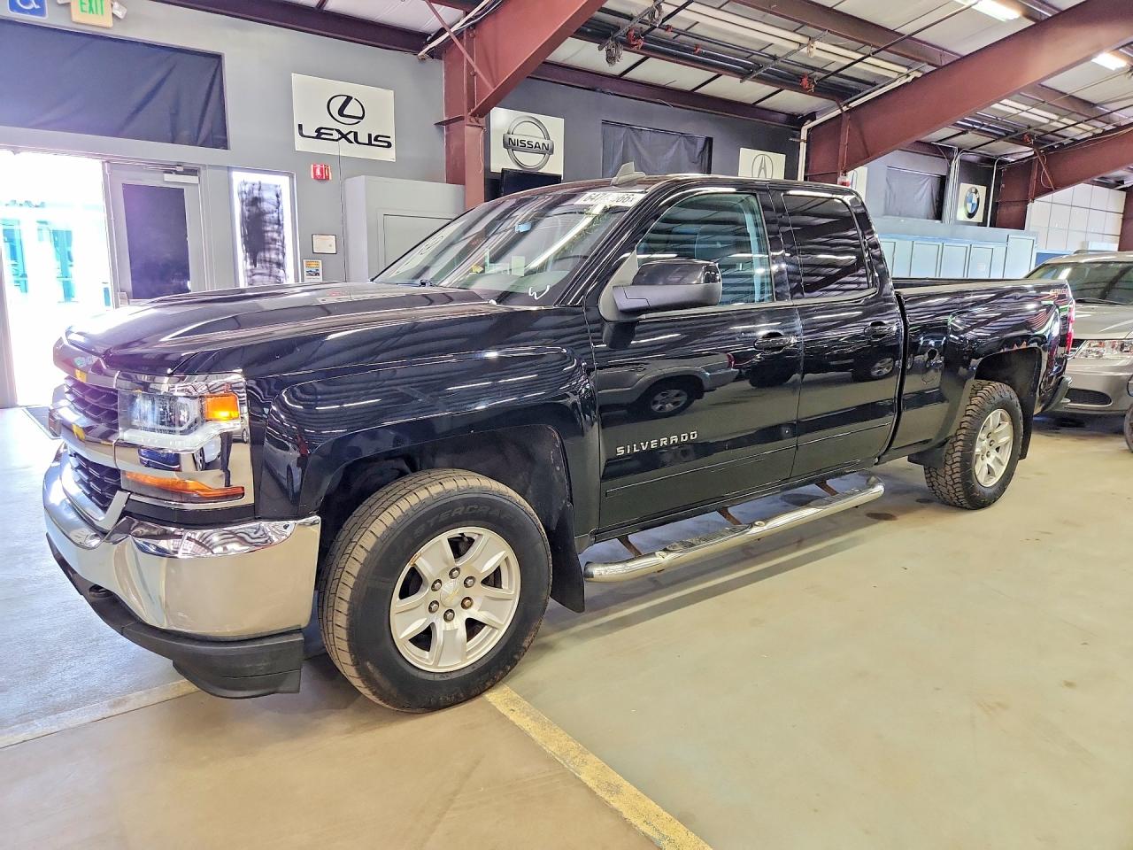 2017 CHEVROLET SILVERADO LT