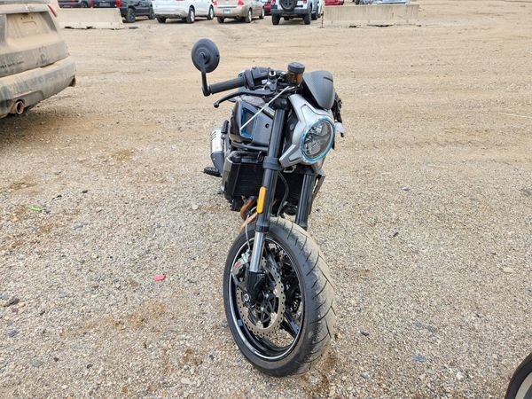 2022 CF MOTO 700