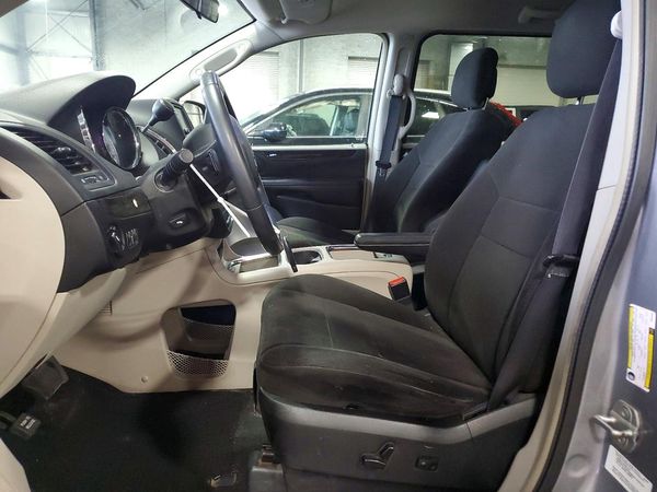 2013 DODGE CARAVAN Crew — DENT
