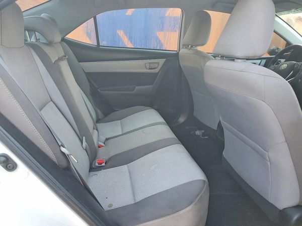 2019 TOYOTA COROLLA