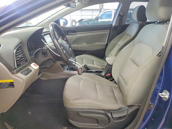 2017 HYUNDAI ELANTRA
