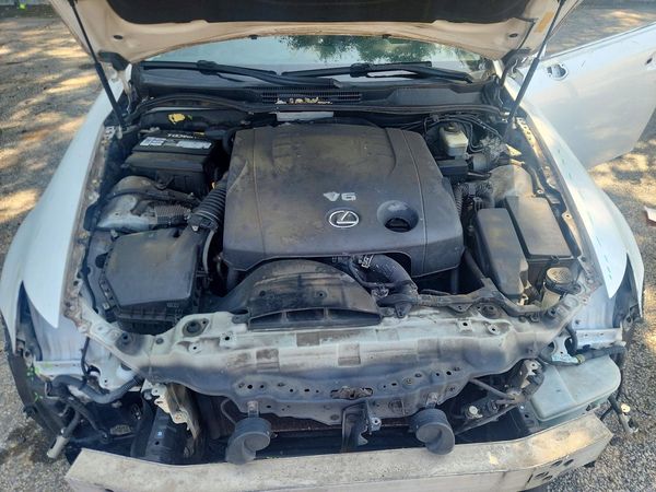 2012 LEXUS IS