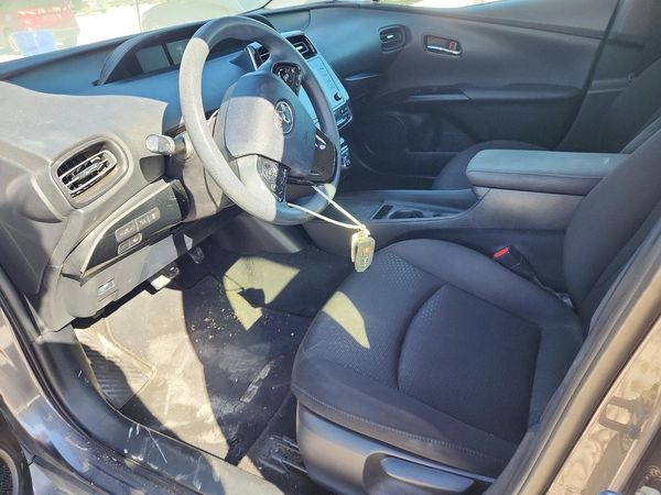 2022 TOYOTA PRIUS