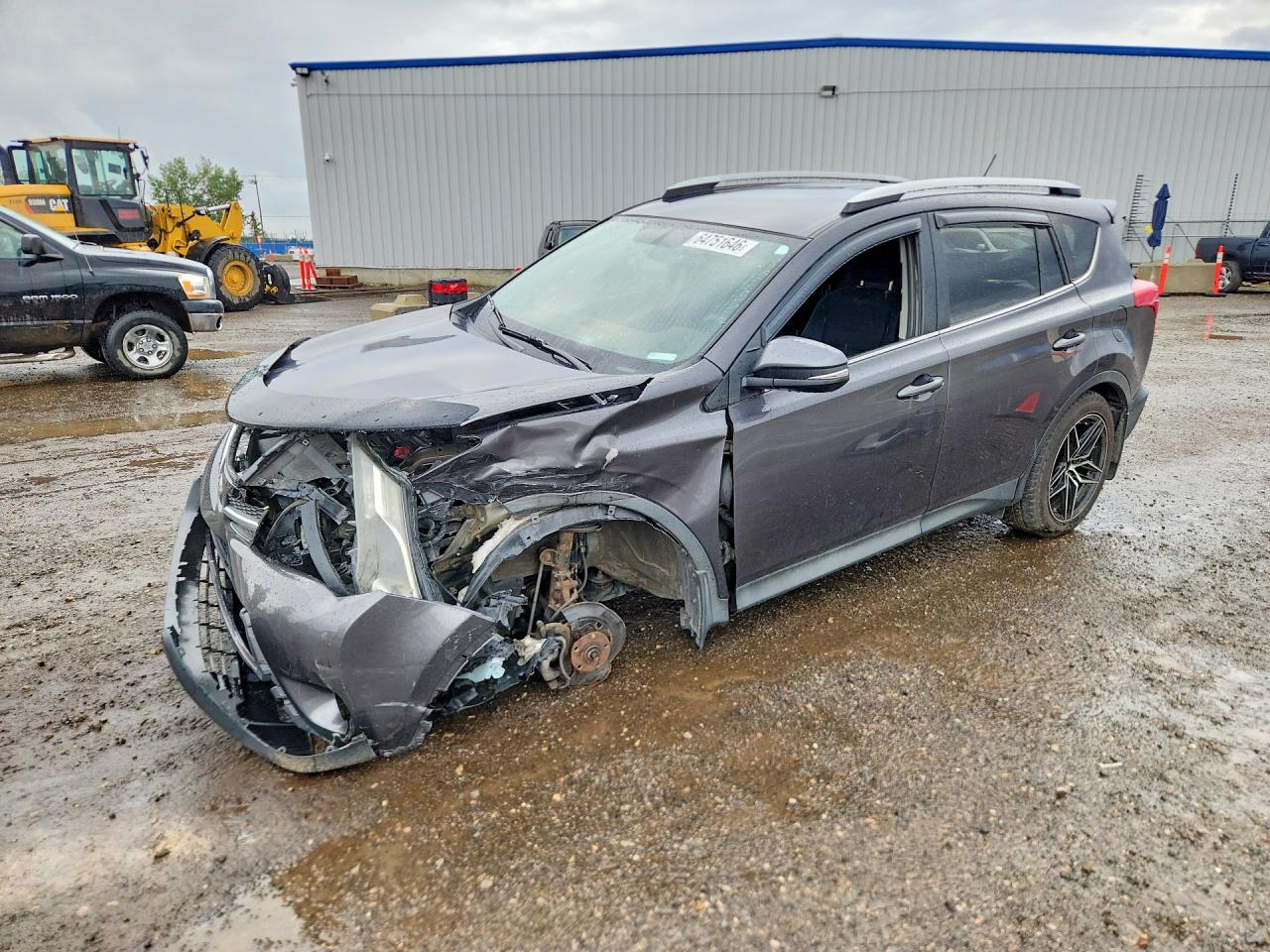 2015 TOYOTA RAV4 LE (X Grade) — Front 3/4