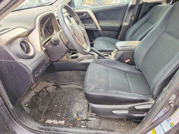 2015 TOYOTA RAV4 LE (X Grade) — DENT