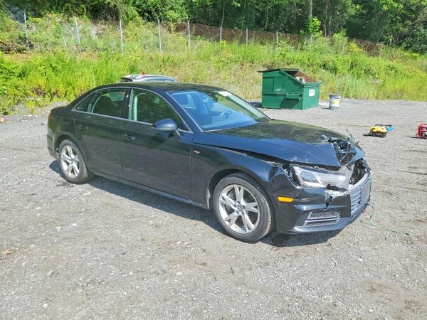 2018 AUDI A4 quattro Premium