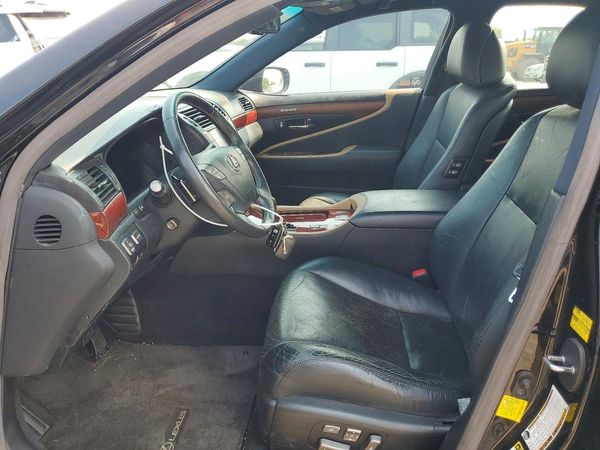 2012 LEXUS LS 460