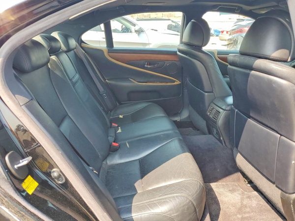 2012 LEXUS LS 460