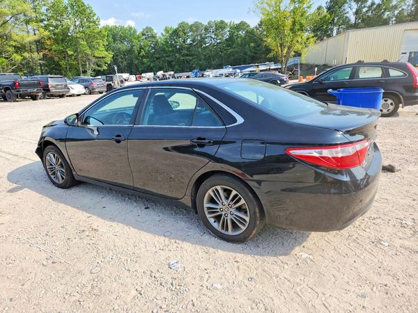2015 TOYOTA CAMRY
