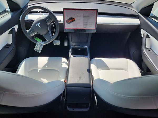 2021 TESLA MODEL Y
