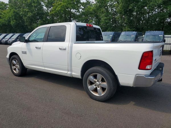 2017 RAM 1500 SLT