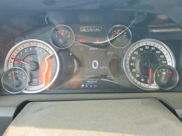 2017 RAM 1500 SLT