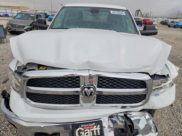 2024 RAM 1500 CLASSIC