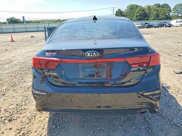 2019 KIA FORTE