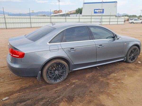 2012 AUDI A4 quattro Prestige