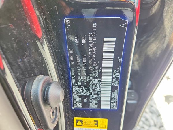 2019 TOYOTA HIGHLANDER LE/LE Plus