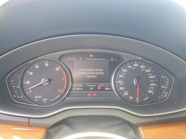2021 AUDI Q5 quattro Premium
