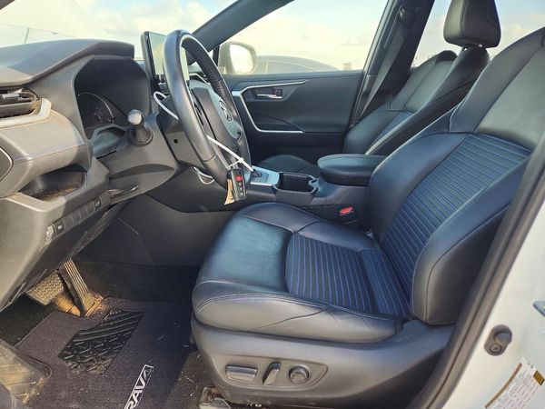 2023 TOYOTA RAV4 XSE