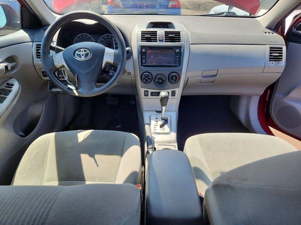2013 TOYOTA COROLLA