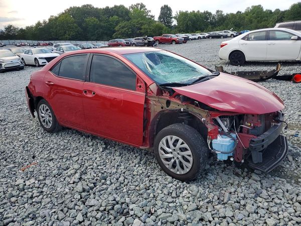 2018 TOYOTA COROLLA