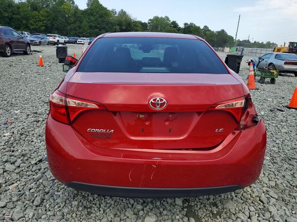 2018 TOYOTA COROLLA