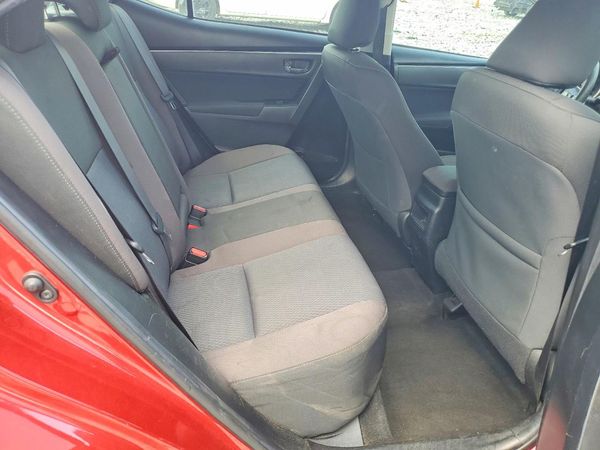2018 TOYOTA COROLLA