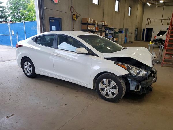 2016 HYUNDAI ELANTRA