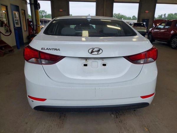 2016 HYUNDAI ELANTRA