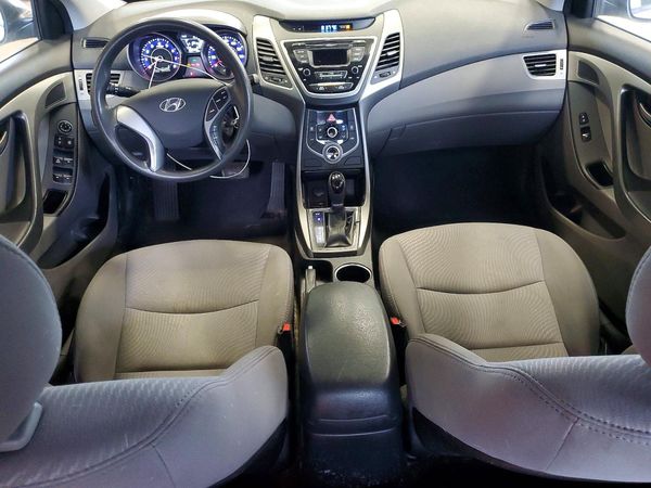 2016 HYUNDAI ELANTRA