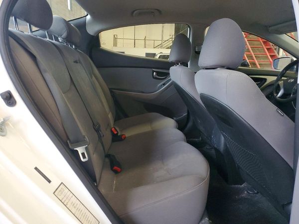 2016 HYUNDAI ELANTRA
