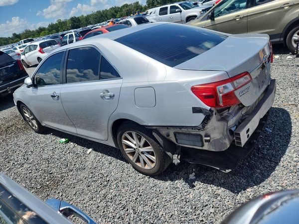 2013 TOYOTA CAMRY