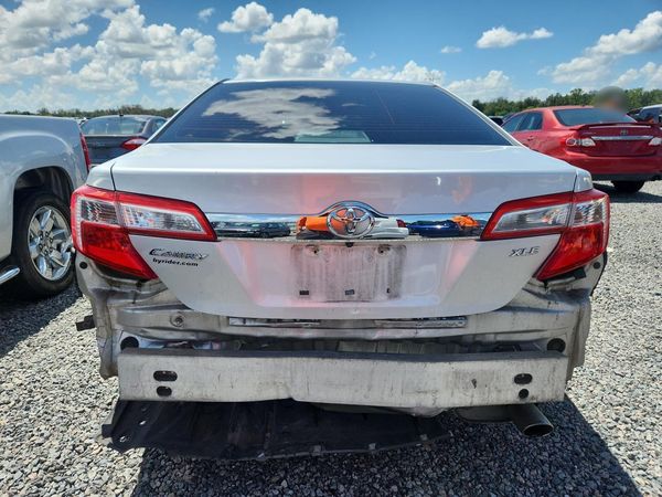 2013 TOYOTA CAMRY