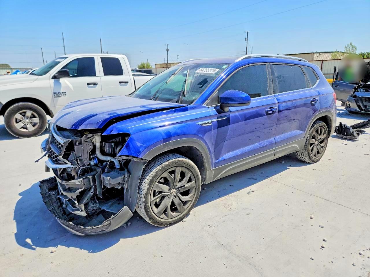 2022 VOLKSWAGEN TAOS SE