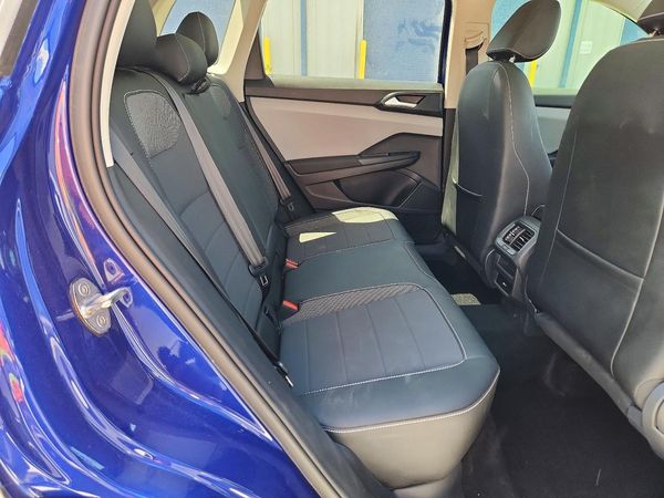2022 VOLKSWAGEN TAOS SE