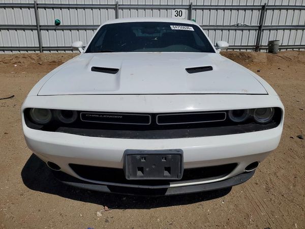 2016 DODGE CHALLENGER SXT