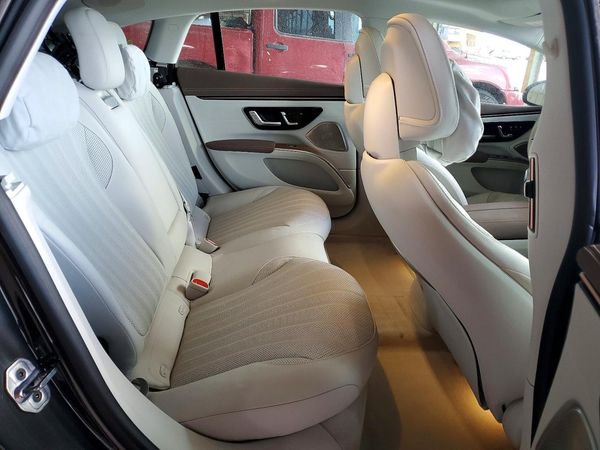 2024 MERCEDES-BENZ EQS SEDAN