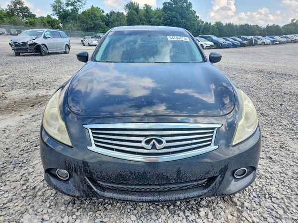 2013 INFINITI G37