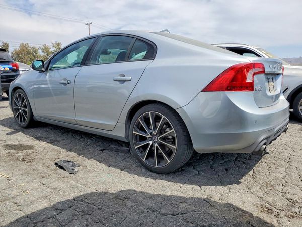 2017 VOLVO S60 Dynamic