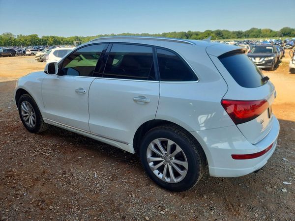 2016 AUDI Q5 quattro Premium Plus