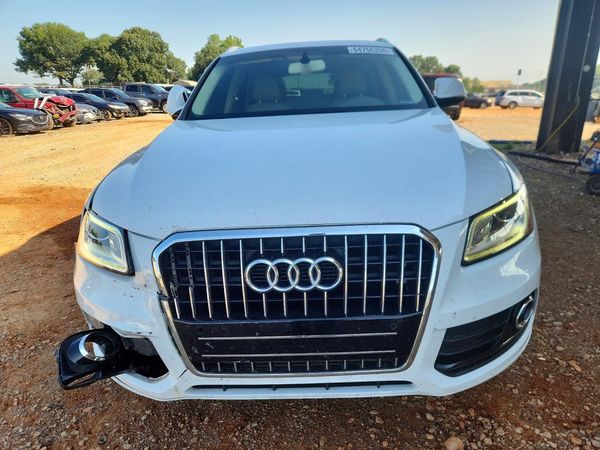 2016 AUDI Q5 quattro Premium Plus