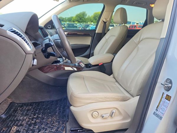 2016 AUDI Q5 quattro Premium Plus