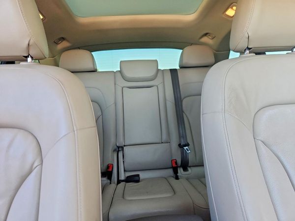 2016 AUDI Q5 quattro Premium Plus